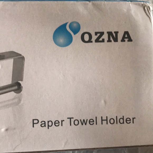 Paper Towel Holder With Wall Mount New - Picture 4 of 7